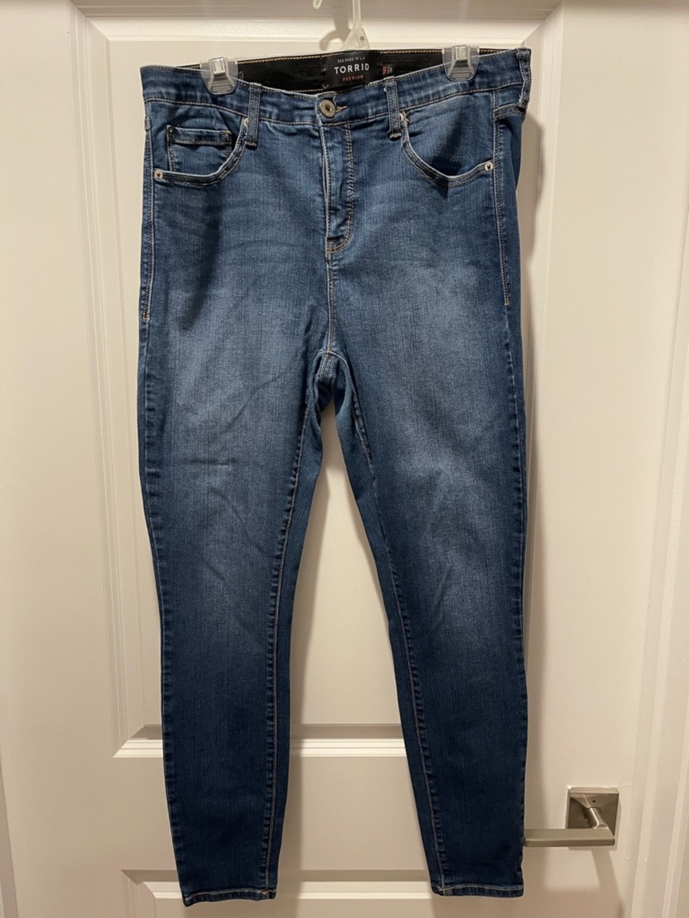 Torrid Sky High Skinny Slim Fit Jeans